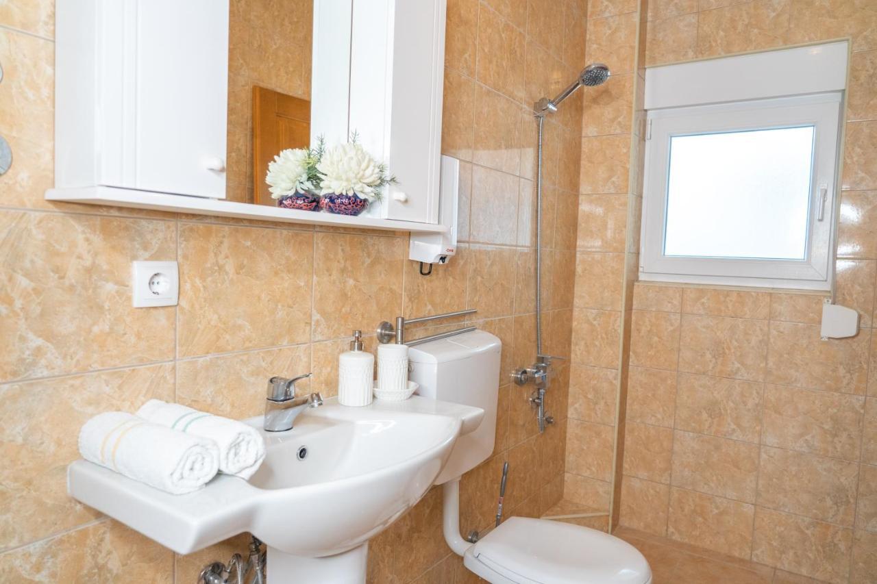 Apartments Sejla Ulcinj Exterior photo